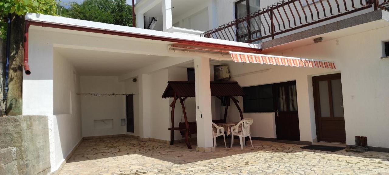 Delfin Apartments Sveti Juraj Ngoại thất bức ảnh